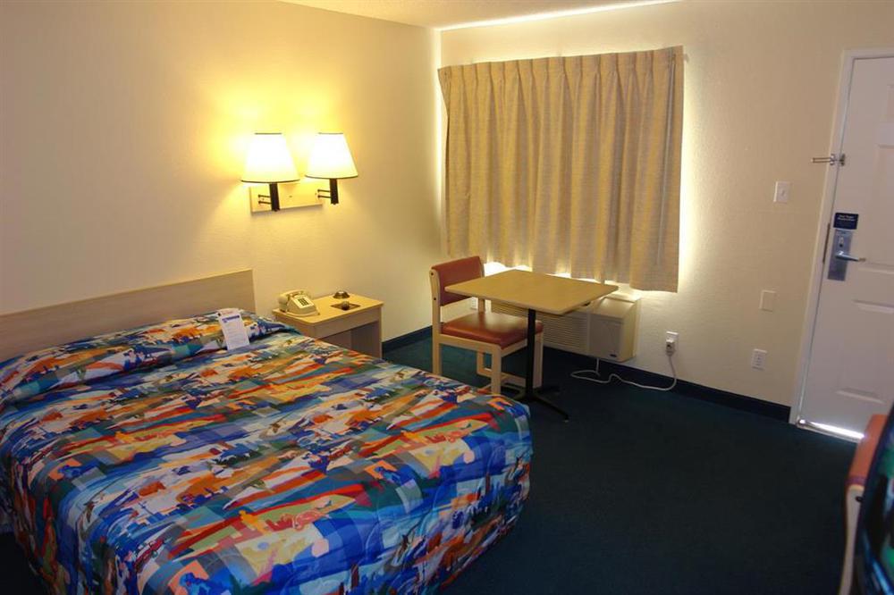 Motel 6-Tacoma, Wa - Файф Номер фото