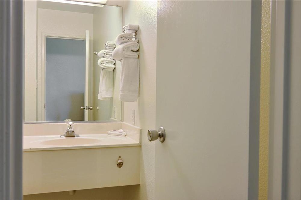 Motel 6-Tacoma, Wa - Файф Номер фото